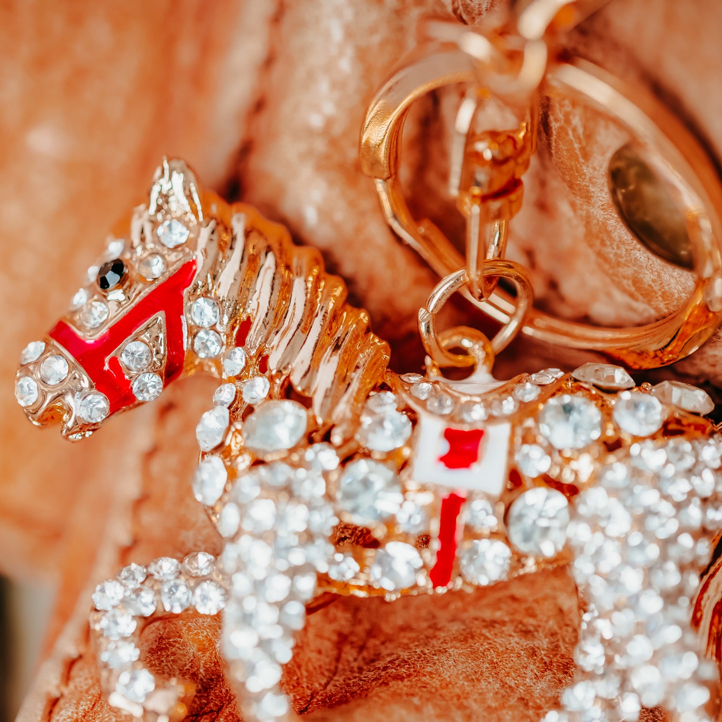 Rhinestone Horse Keychain - Sparkling Accessory for Horse Lovers